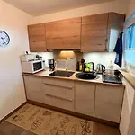 Daire Am Birkenhain-2 By Interhome Seefeld in Tirol
